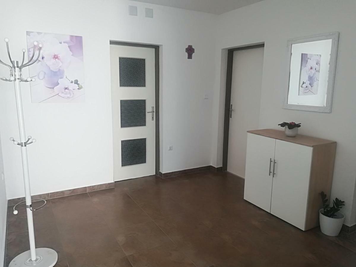 Franc Apartment